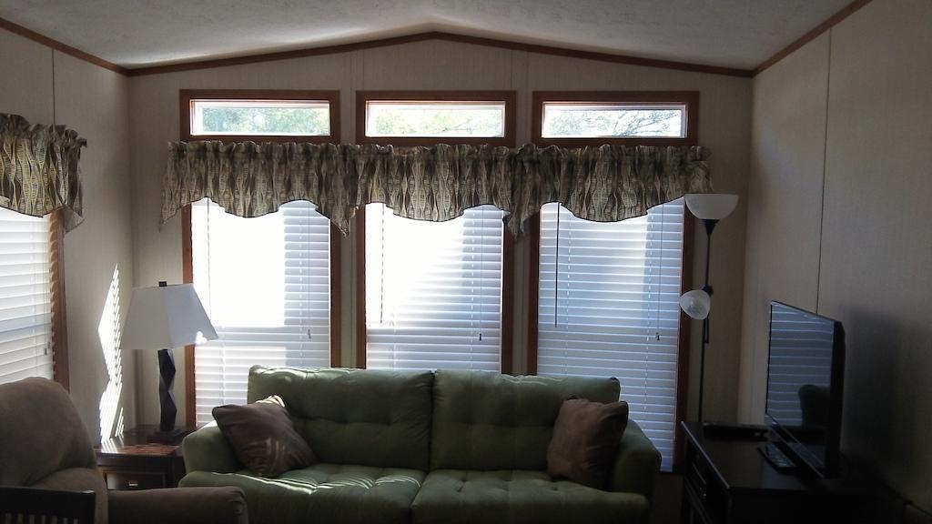 Kenwood Rv Resort La Feria Habitación foto